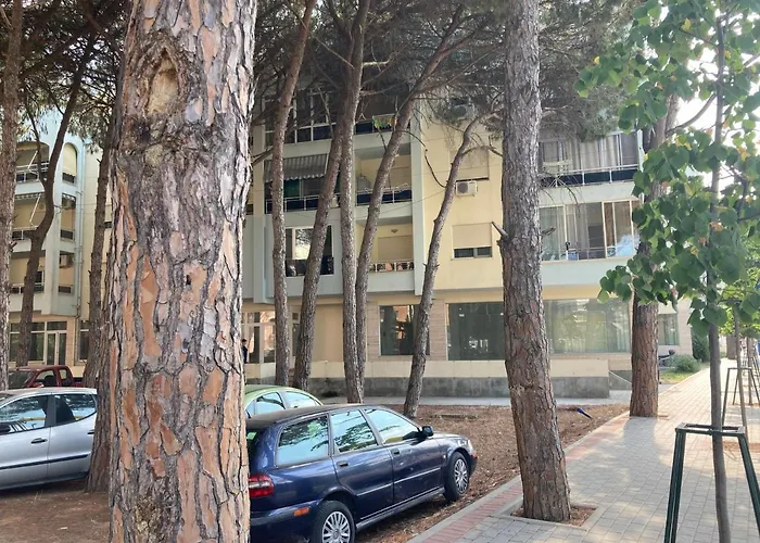 Arbi's Pool View דירה *