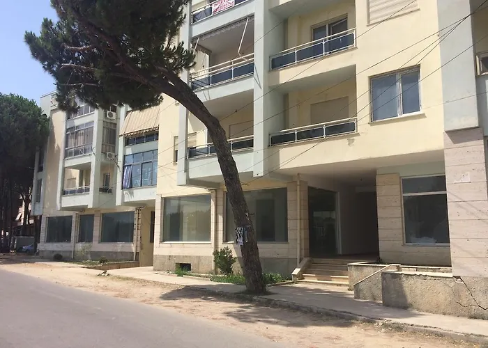 דירה Arbi's Pool View