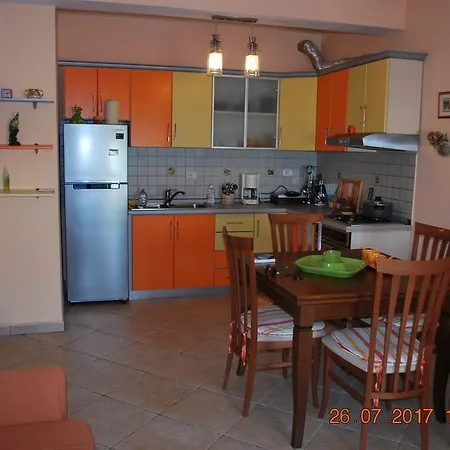 Arbi's Pool View Daire